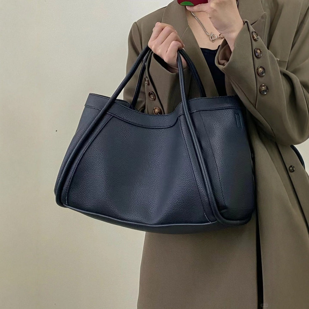 Versatile tote
