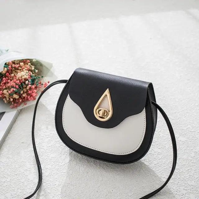 Shell Crossbody