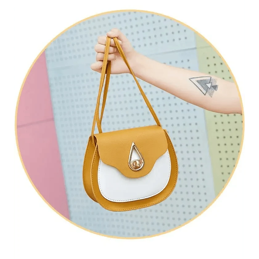 Shell Crossbody