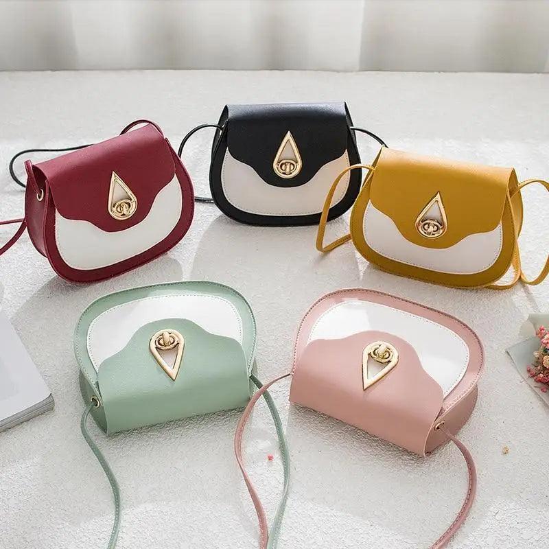 Shell Crossbody