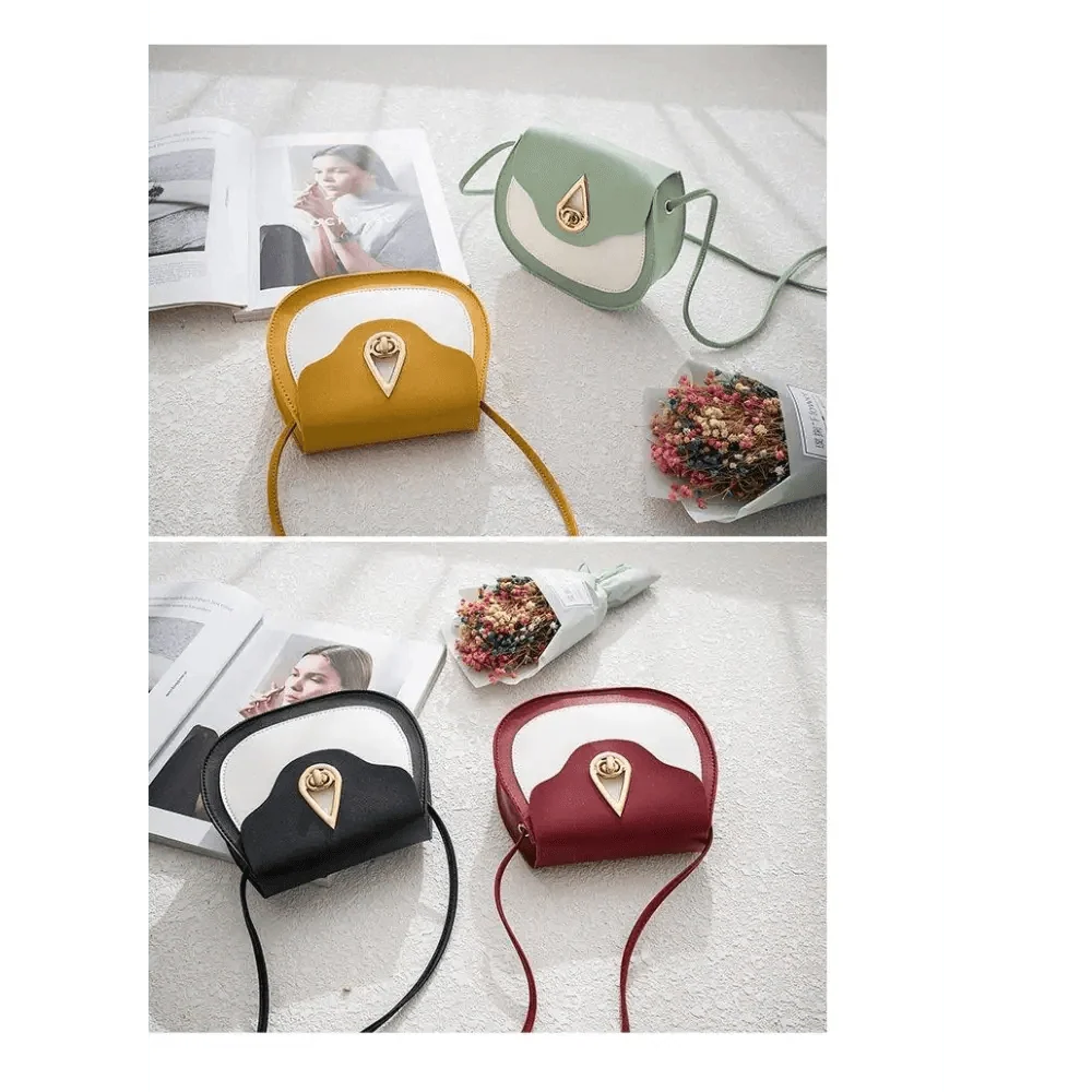 Shell Crossbody